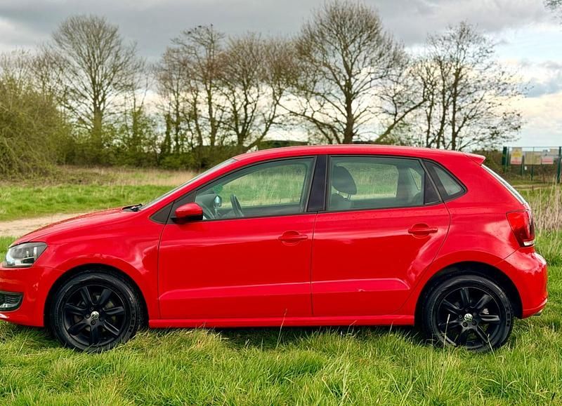 Used VW Polo SE 85 HP (62 kW) 2010 Red Hatchback
