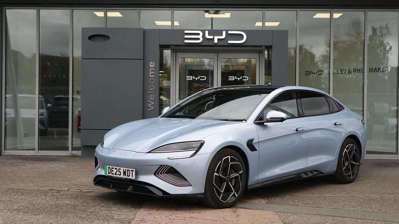 Used 2025 BYD Seal Sedan | £36,997 (Super price) - Image 1/4