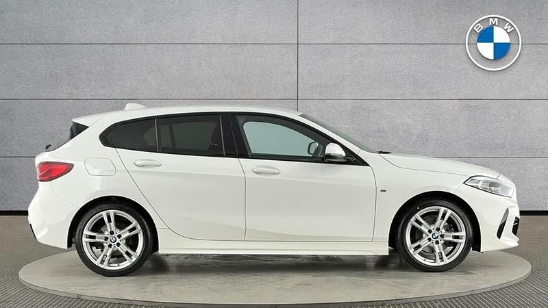 Used BMW 118 M Sport 134 HP (98 kW) 2023 White Hatchback