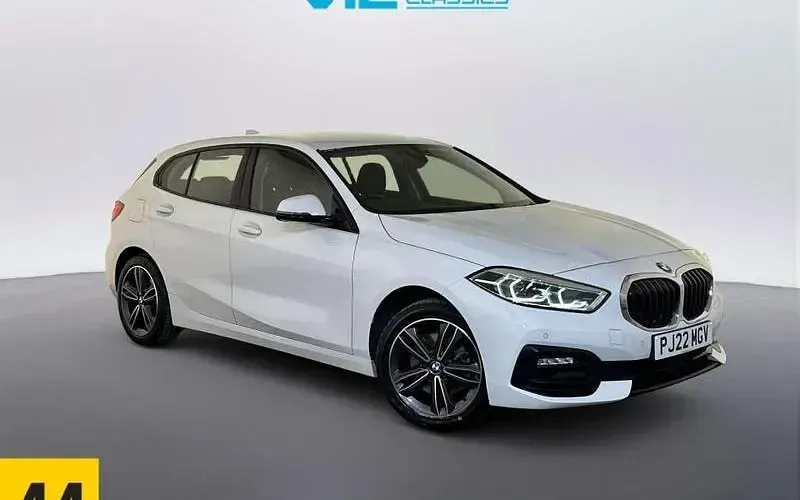 Used BMW 116 Sport Line 116 HP (85 kW) 2024 Hatchback