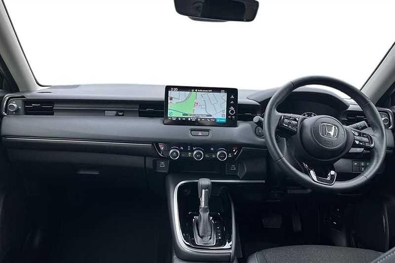 Used Honda HR-V Advance 131 HP (96 kW) 2023 Beige SUV