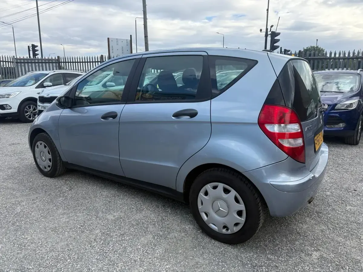 Used Mercedes A150 Classic 2006 Blue Hatchback