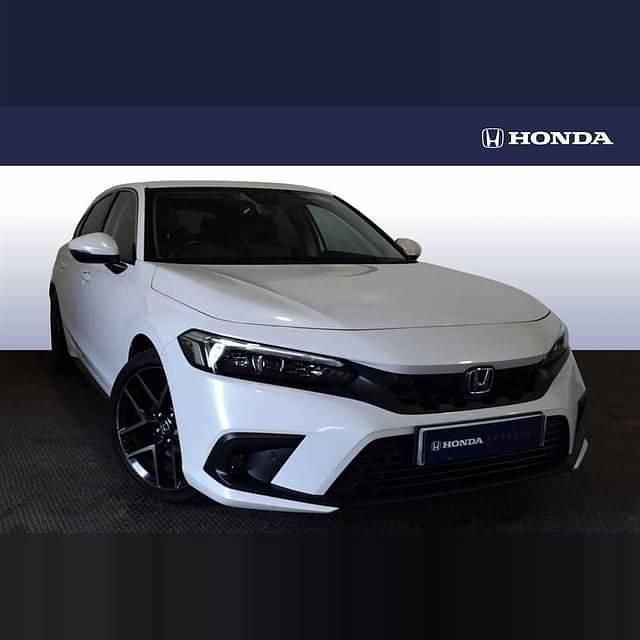 White Used 2023 Honda Civic Advance Hatchback | £28,790 (Fair price) - Image 1/4