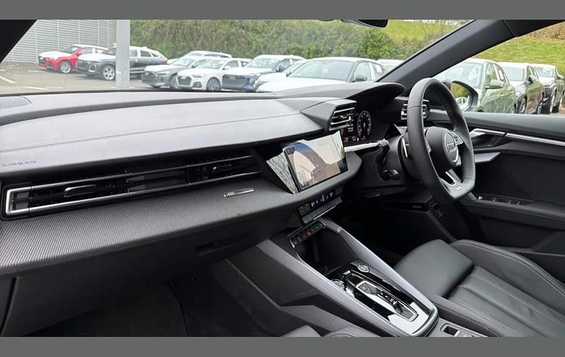 Used Audi A3 e-tron Black Edition 200 HP (147 kW) 2025 Blue Hatchback