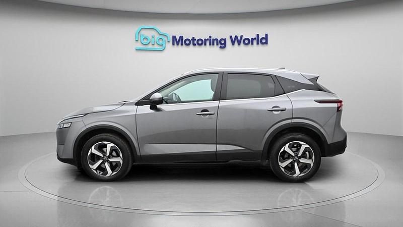 Used Nissan Qashqai N-Connecta 158 HP (116 kW) 2024 Grey SUV