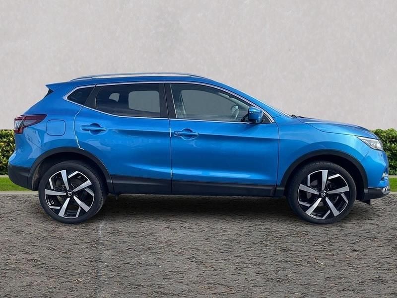 Used Nissan Qashqai N-Motion 2020 Blue SUV