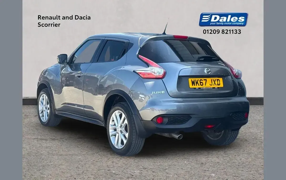 Used Nissan Juke N-Connecta 110 HP (80 kW) 2017 Grey SUV