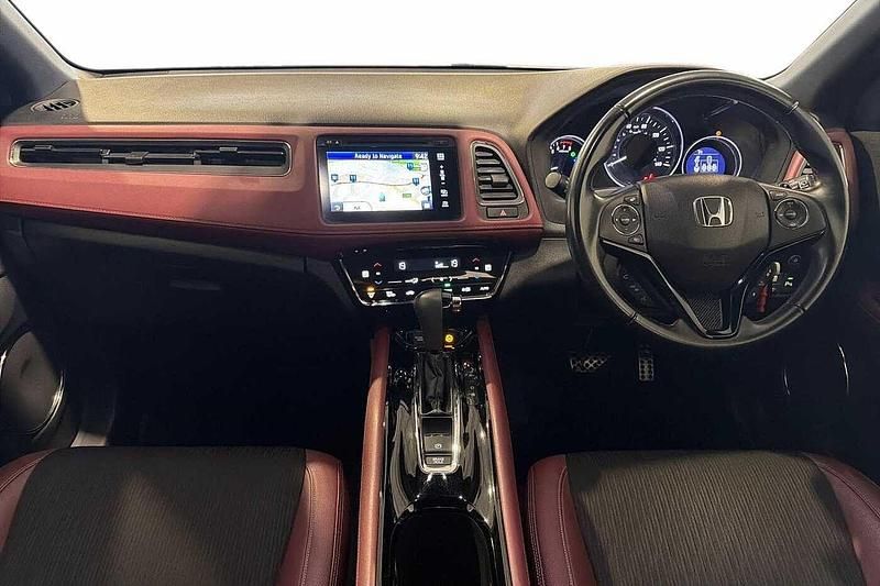 Used Honda HR-V Sport 182 HP (133 kW) 2019 Grey SUV