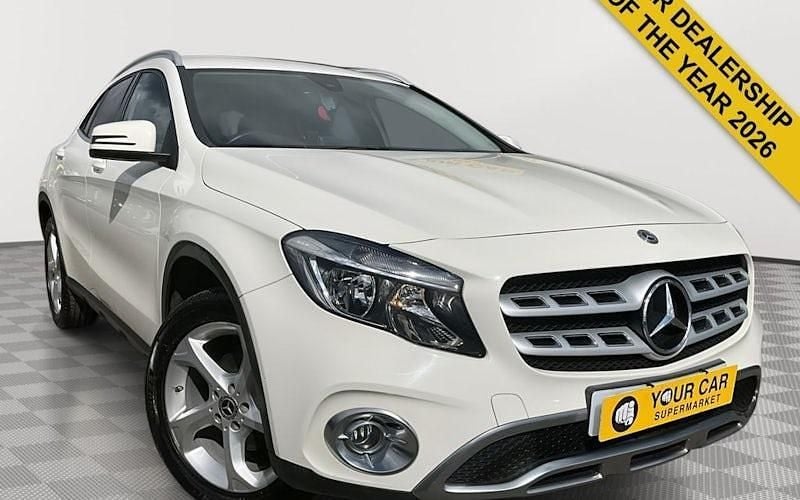 Used Mercedes GLA200 136 HP (100 kW) 2017 White SUV