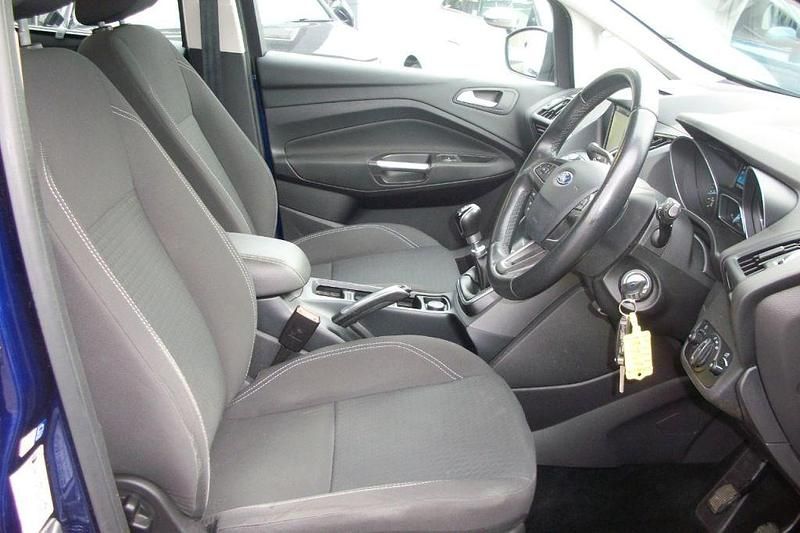 Used Ford C-MAX Zetec 125 HP (91 kW) 2017 Blue MPV