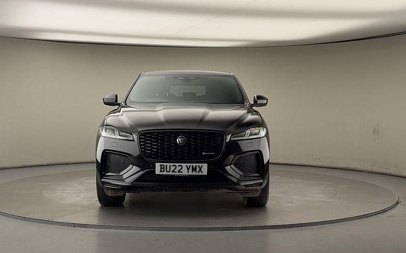 Used Jaguar F-Pace R-Dynamic 204 HP (150 kW) 2022 Santorini black SUV
