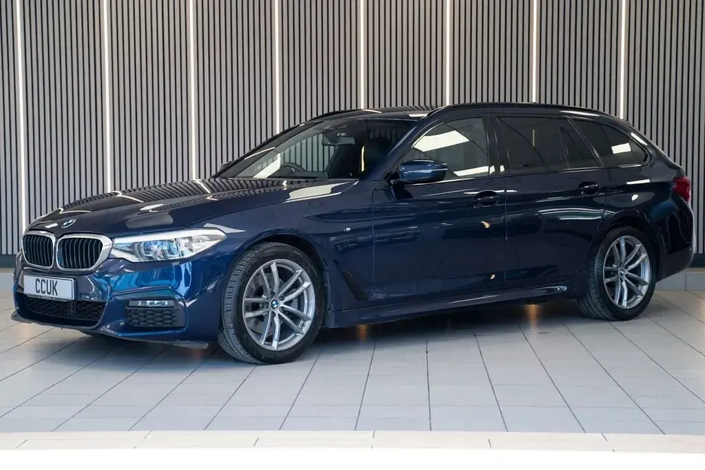 Used BMW 520 M Sport 190 HP (139 kW) 2019 Blue Estate