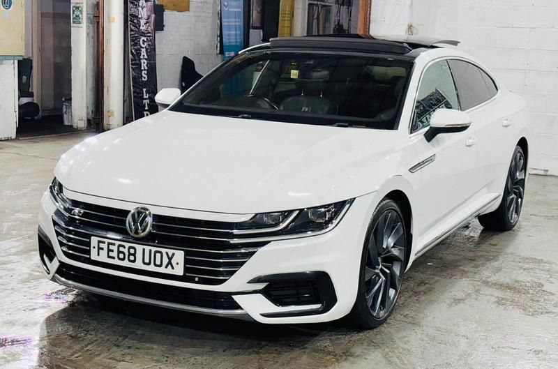 Used VW Arteon R-line 2018 White Hatchback