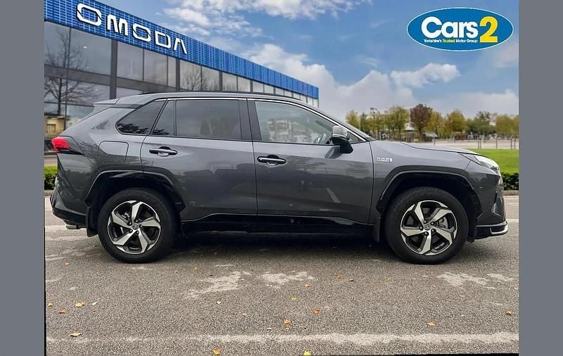 Grey Used 2024 Toyota RAV4 Hybrid Design SUV | £32,995 (Fair price) - Image 1/3
