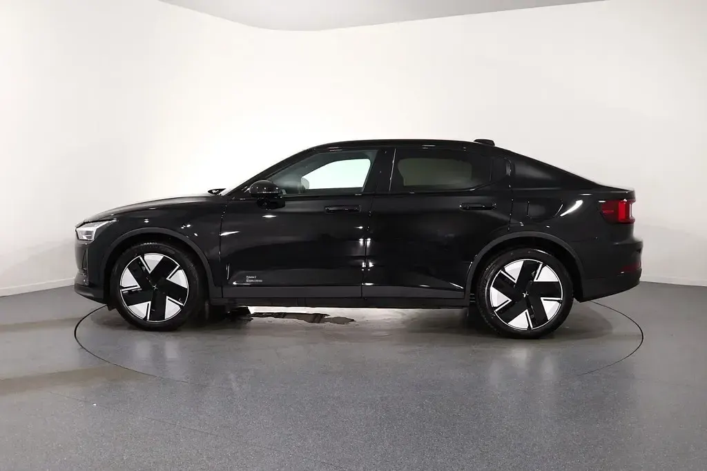 New Polestar 2 22 kW (30 HP) 2025 Hatchback