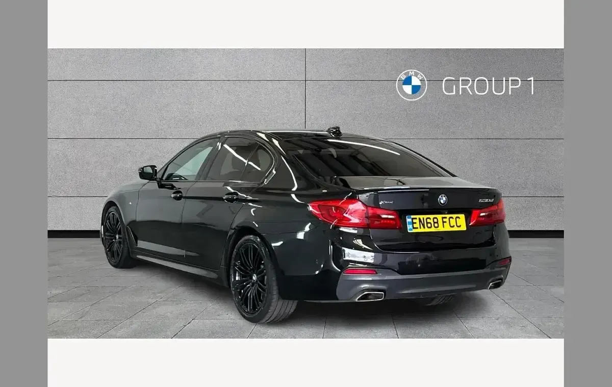 Used BMW 530 M Sport 265 HP (194 kW) 2018 Black sapphire metallic paint Sedan
