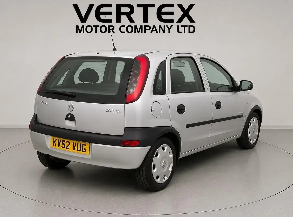 Używany Vauxhall Corsa Elegance 75 KM (55 kW) 2002 Srebrny Hatchback
