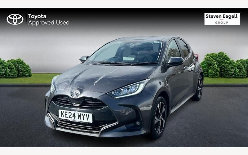 Used Toyota Yaris Hybrid Design 116 HP (85 kW) 2026 Hatchback