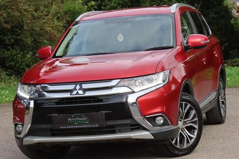 Red Used 2017 Mitsubishi Outlander SUV | £10,994 (Fair price) - Image 1/1