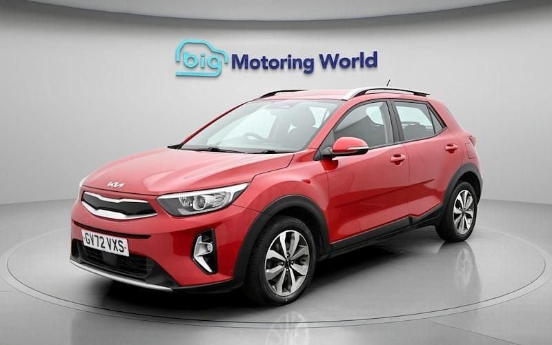 Used Kia Stonic 101 HP (74 kW) 2023 Red SUV