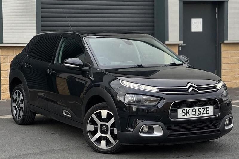 Black Used 2019 Citroën C4 Cactus Flair Hatchback | £7,995 (Fair price) - Image 1/1