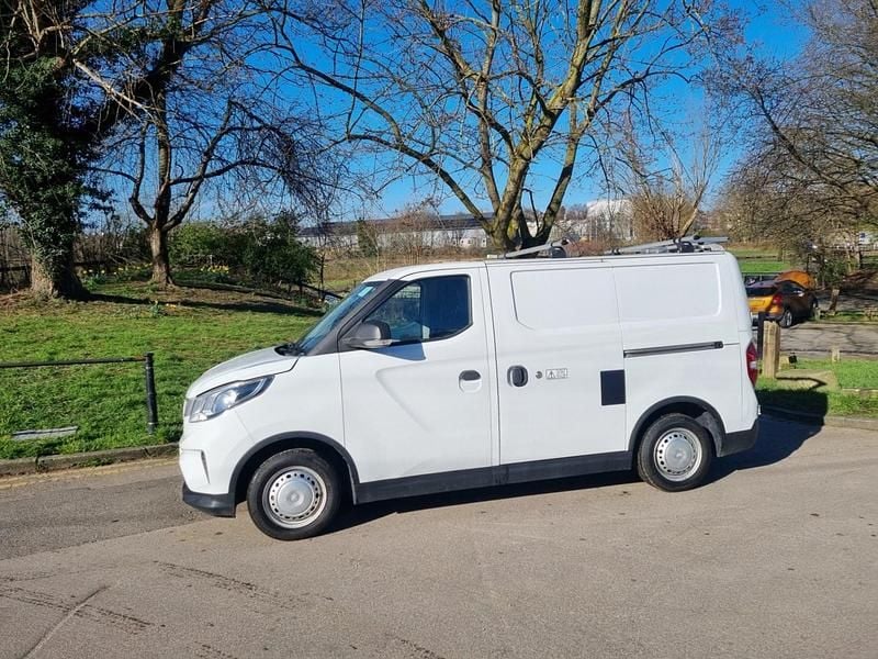 Used Maxus eDeliver 3 89 kW (122 HP) 2024 White Van
