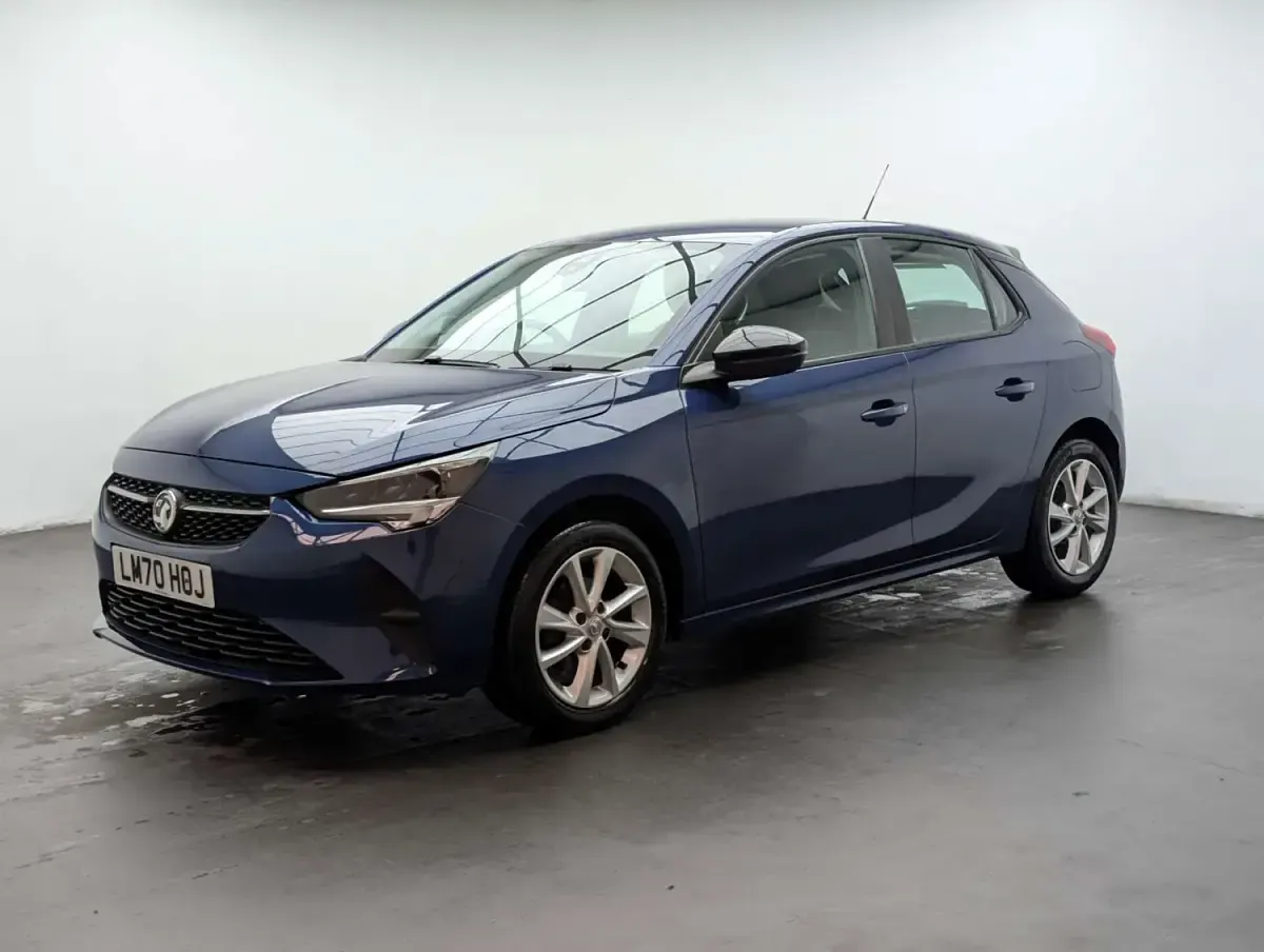 Second-hand Vauxhall Corsa 75 CP (55 kW) 2020 Albastru Hatchback
