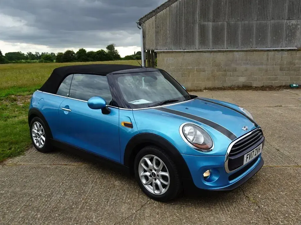 Used Mini Cooper Cabriolet 136 HP (100 kW) 2017 Blue Cabriolet