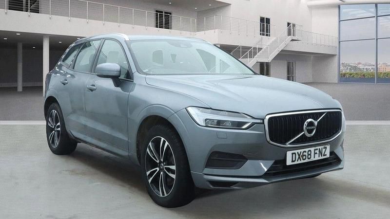Used Volvo XC60 Momentum 190 HP (139 kW) 2018 Grey SUV