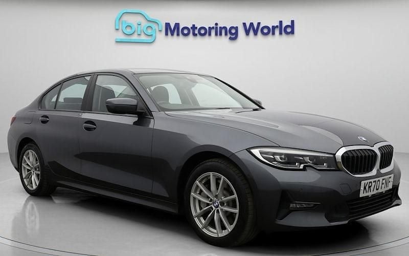 Used 2022 BMW 330e Sedan | £15,500 (Fair price) - Image 1/4