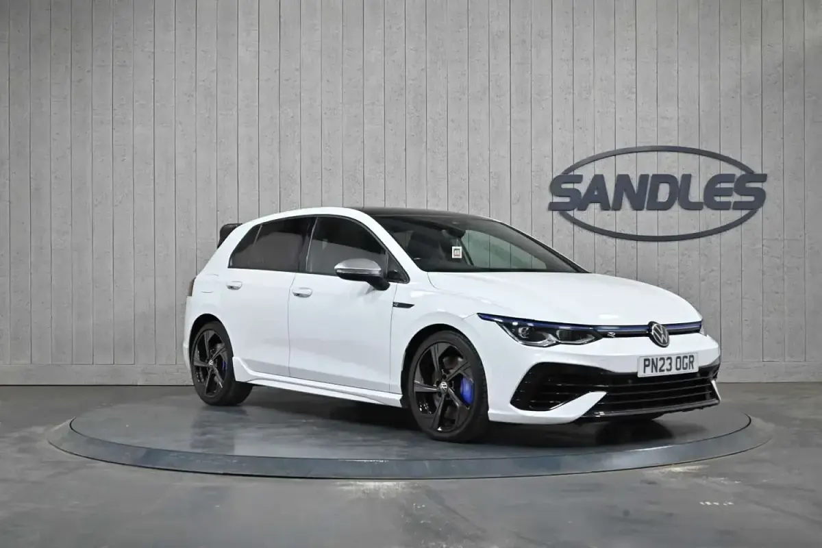 Used VW Golf VIII R 320 HP (235 kW) 2023 Hatchback