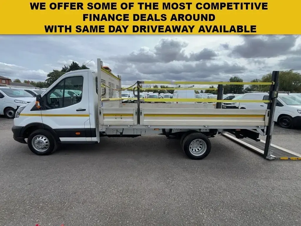 Used Ford Transit S 2022 White Van