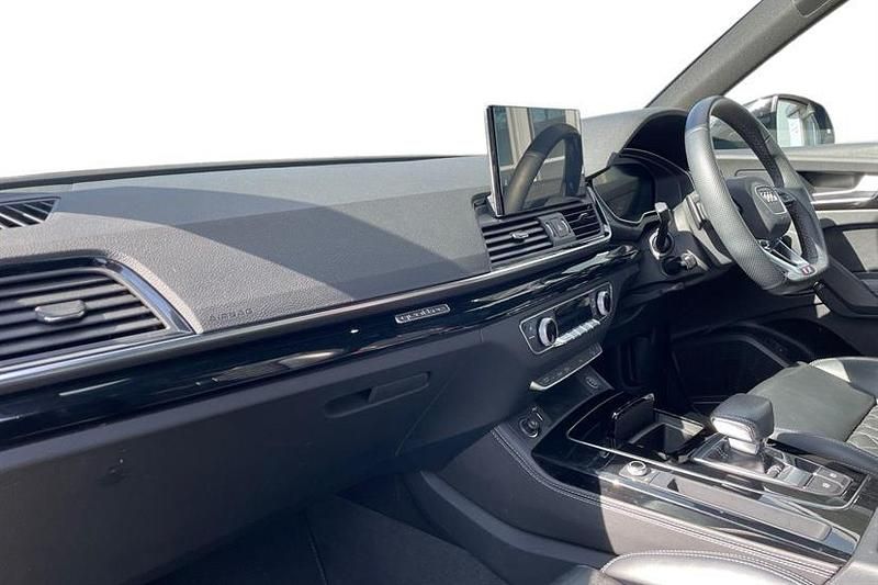 Used Audi Q5 Advanced 204 HP (150 kW) 2022 Ultra blue SUV