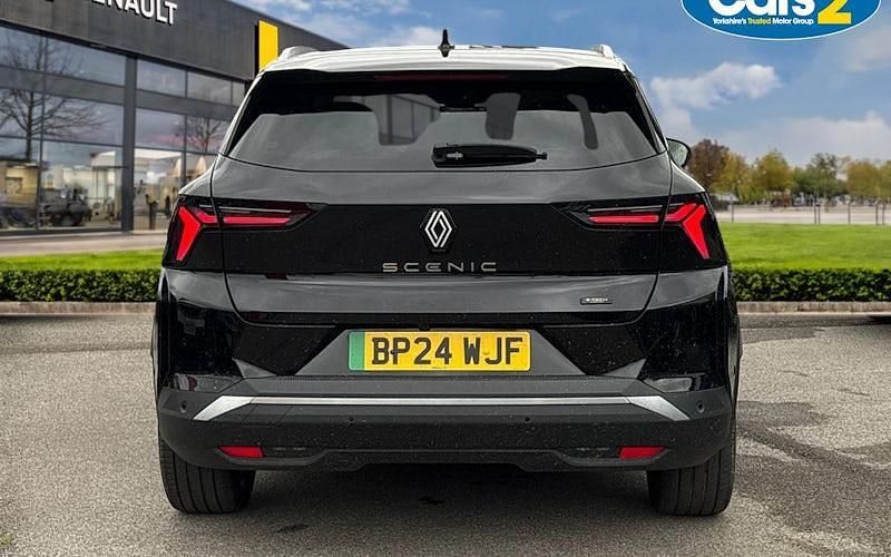 Usado Renault Scenic E-Tech Iconic 160 kW (218 HP) 2024 SUV