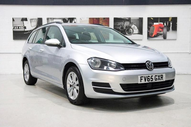 Silver Used 2015 VW Golf VII SE Estate | £7,993 (Fair price) - Image 1/4
