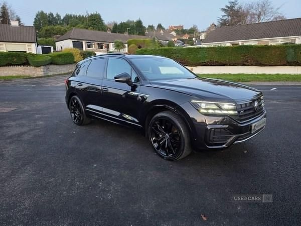 Black Used 2020 VW Touareg Black Edition SUV | £36,950 (Fair price) - Image 1/4