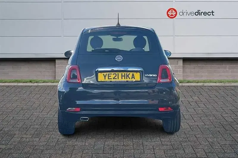 Used Fiat 500 Lounge 70 HP (51 kW) 2021 Black Hatchback