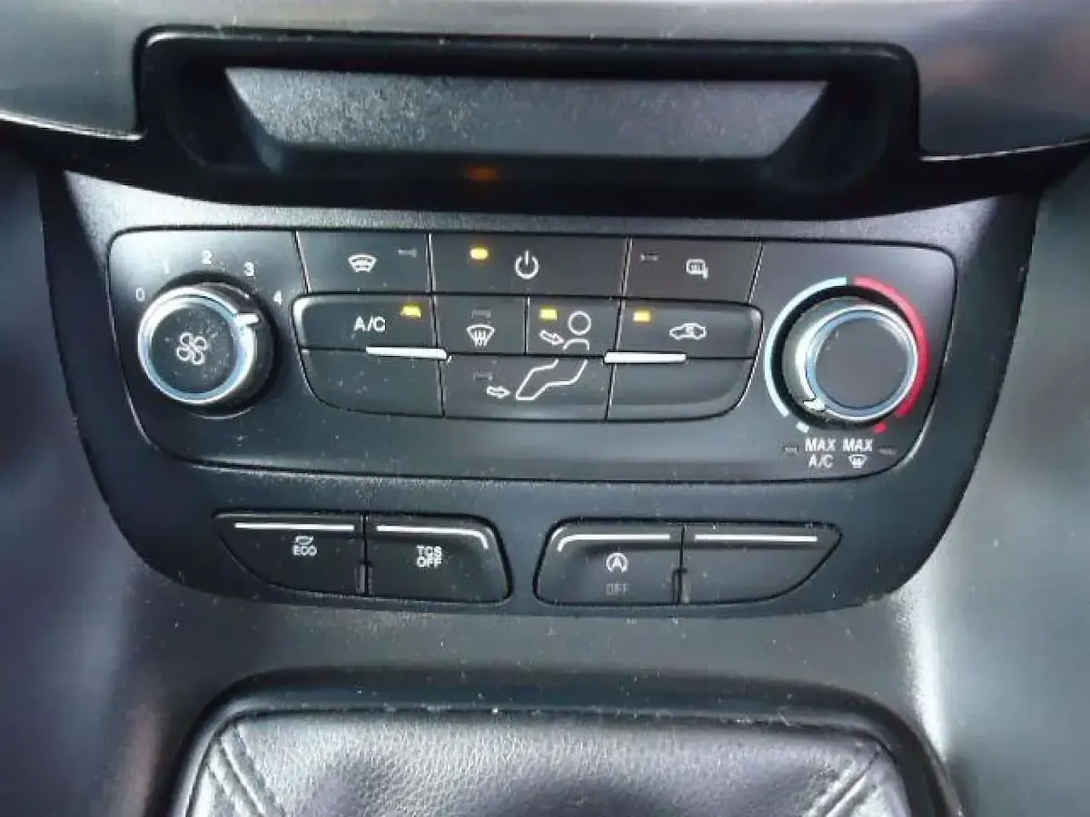 Used Ford Transit Trend 120 HP (88 kW) 2019 Silver Van
