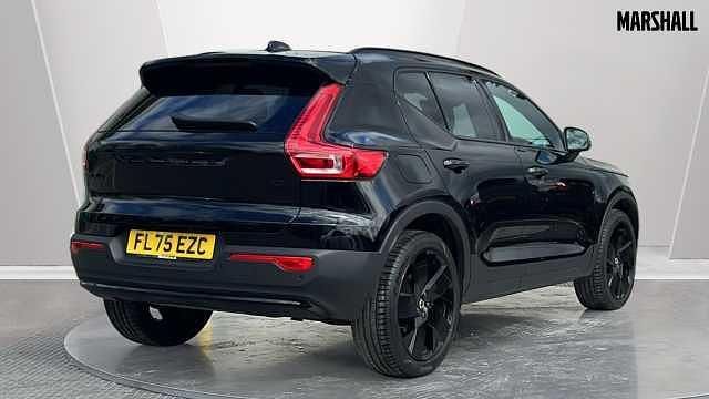 Used Volvo XC40 Plus 161 HP (118 kW) 2025 SUV