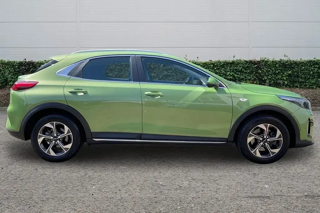Used Kia XCeed 2023 Green SUV