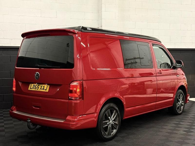 Used VW T6 Highline 140 HP (102 kW) 2015 Red Van