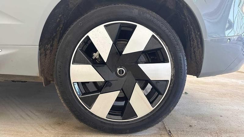 Used Volvo XC60 Ultra 449 HP (330 kW) 2025 Grey SUV