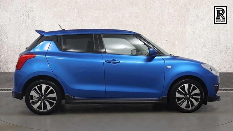 Used Suzuki Swift 90 HP (66 kW) 2019 Blue Hatchback