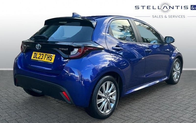 Used Toyota Yaris Hybrid 116 HP (85 kW) 2026 Hatchback