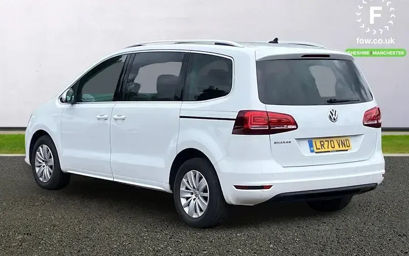 Usado VW Sharan SE 150 HP (110 kW) 2019 Branco Monovolume