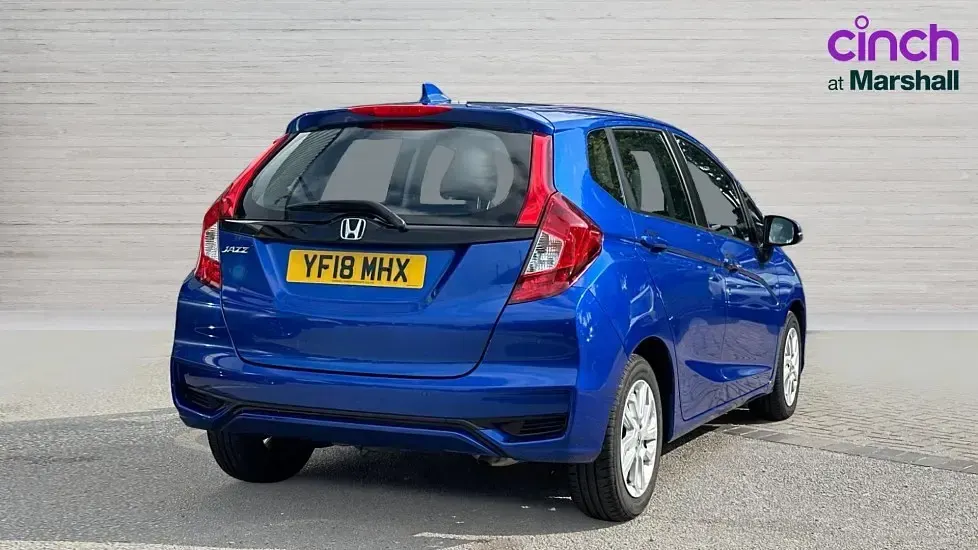 Used Honda Jazz SE 102 HP (75 kW) 2018 Blue Hatchback