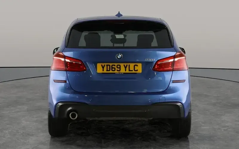 Used BMW 218 M Sport 140 HP (102 kW) 2019 Blue Estate