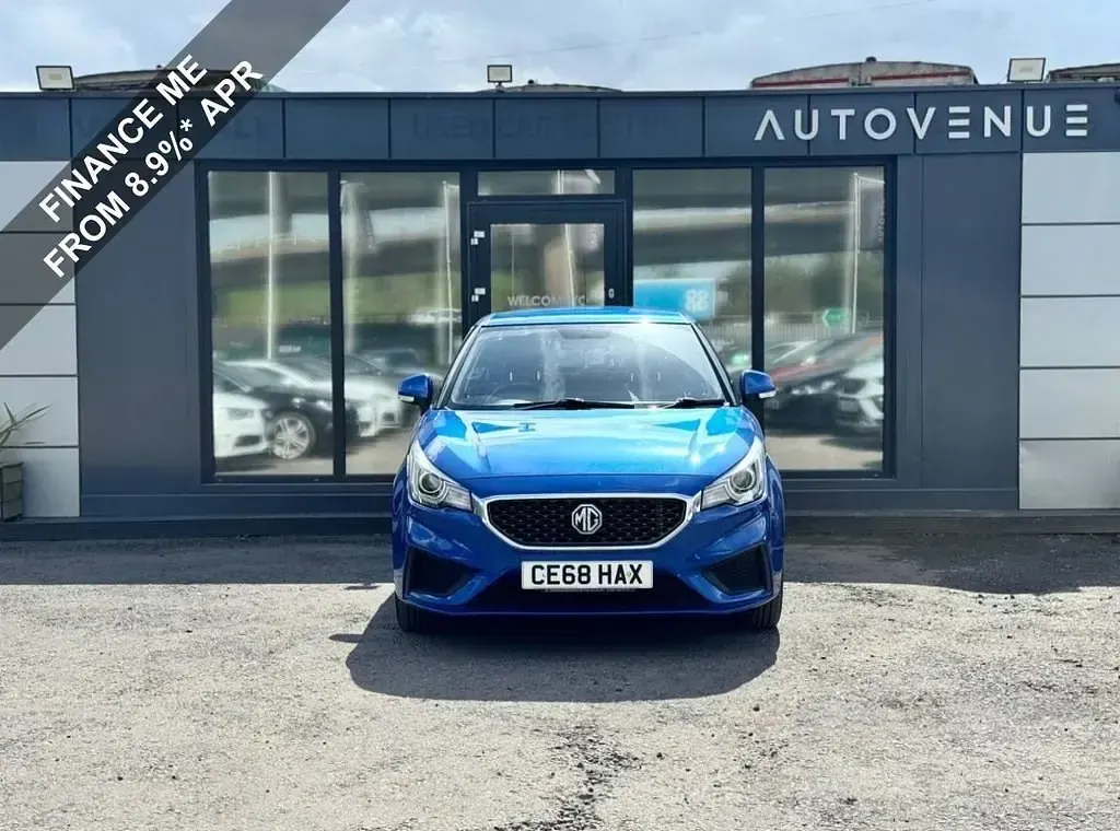Begagnad MG MG3 Excite 106 HK (77 kW) 2018 Blå Halvkombi