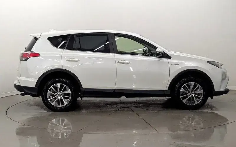 Begagnad Toyota RAV4 197 HK (144 kW) 2018 SUV
