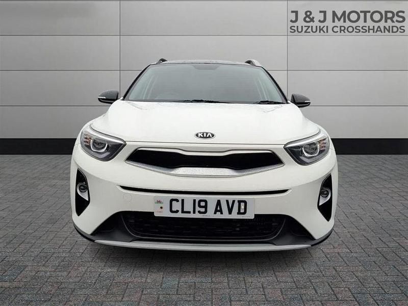 Used Kia Stonic 118 HP (86 kW) 2019 White SUV